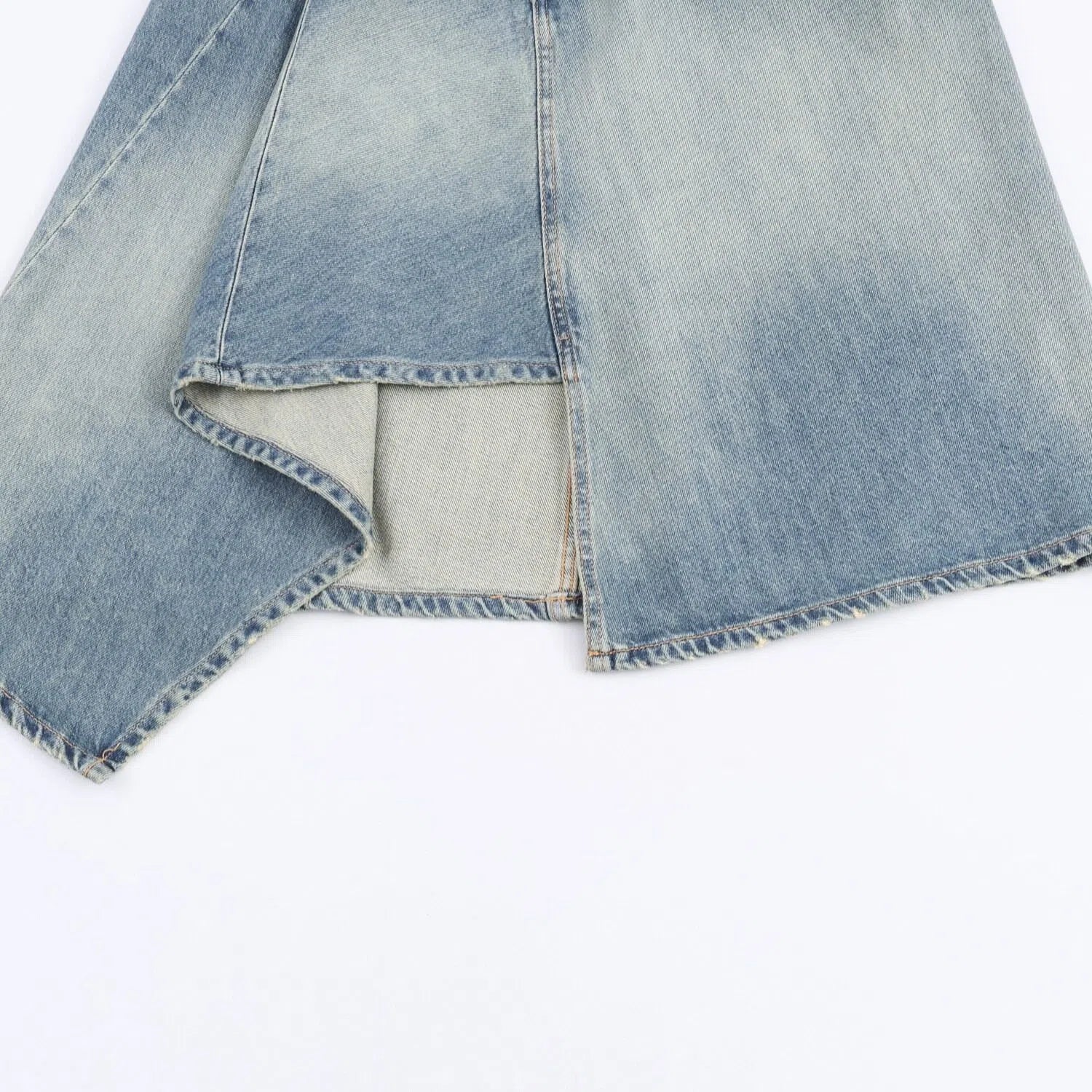 Asymmetrischer Jeansrock in Midi Länge